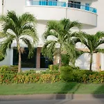 Mirador Del Laguito 1201